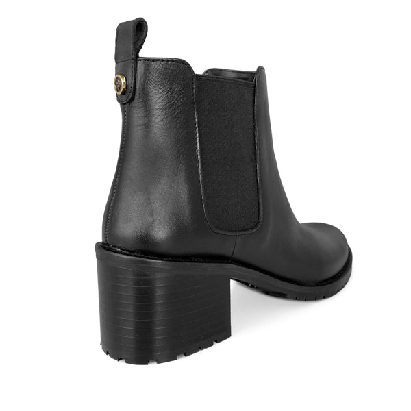 Mary 716-000